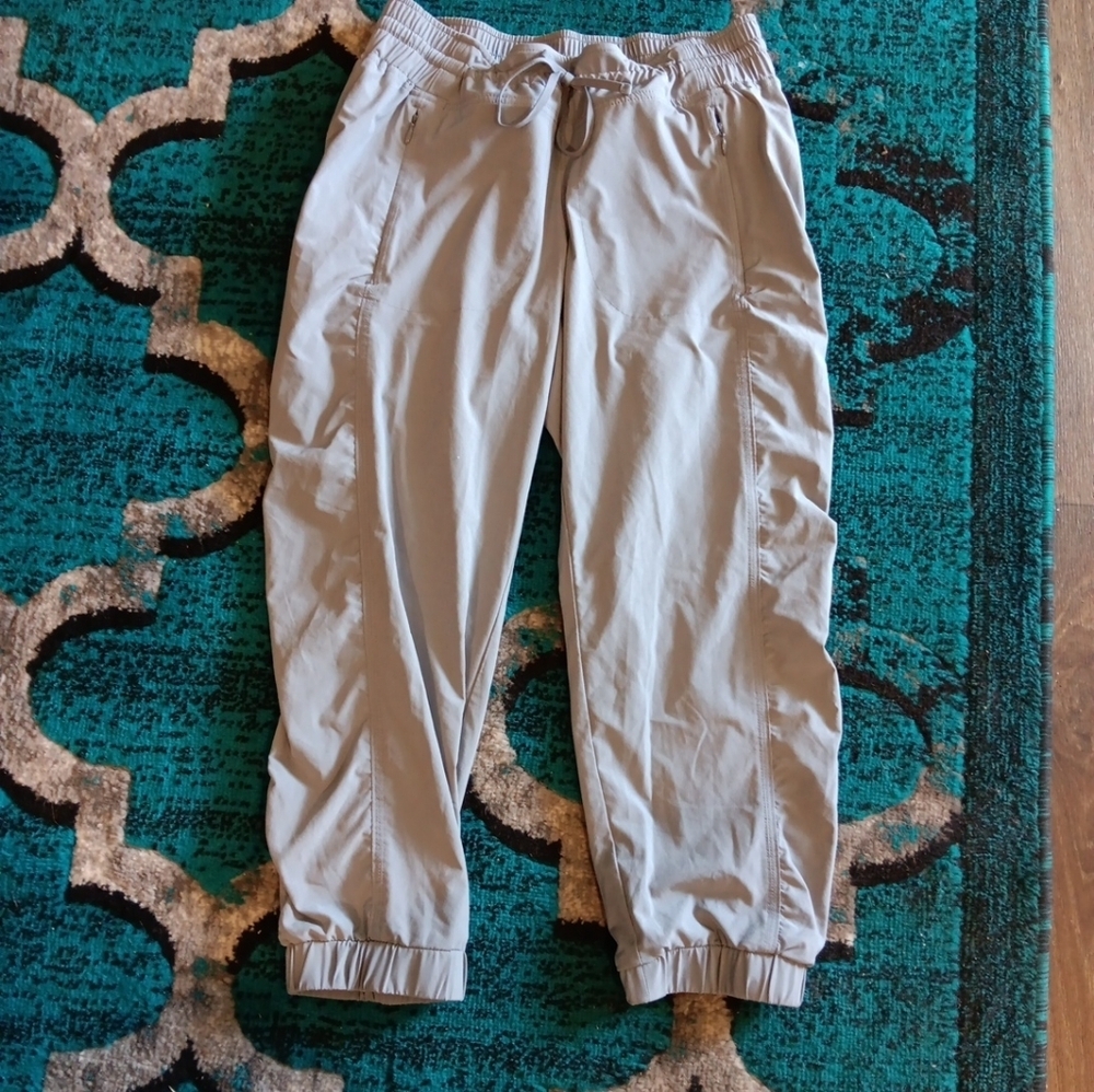 Athleta grey women pants Jogger size 4